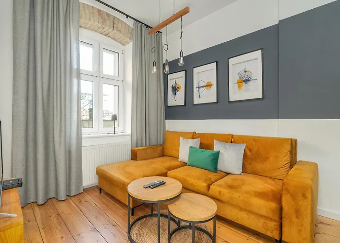 Elegant Apartment Near To The Centre Of Poznan By Rent Like Home